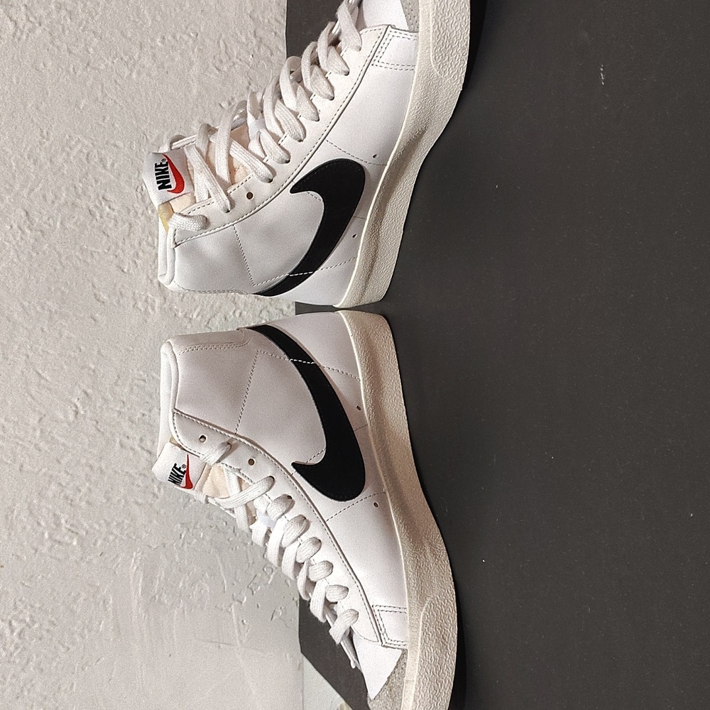 Nike Blazer Vintage White Black Sneakers Shoes Women's Size 8 - Picture 5 of 10